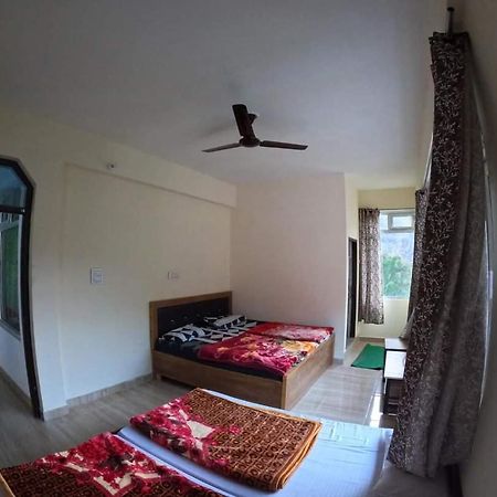 Vinay Guest House Pipalkoti Екстер'єр фото